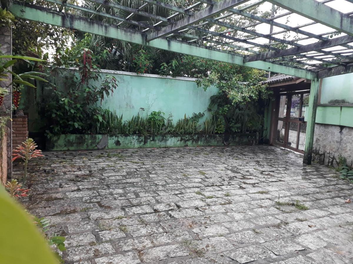 Quartos próximo ao centro de Ilhabela Exterior foto