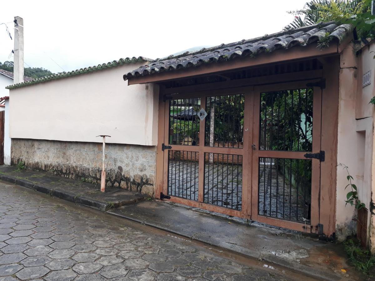 Quartos próximo ao centro de Ilhabela Exterior foto