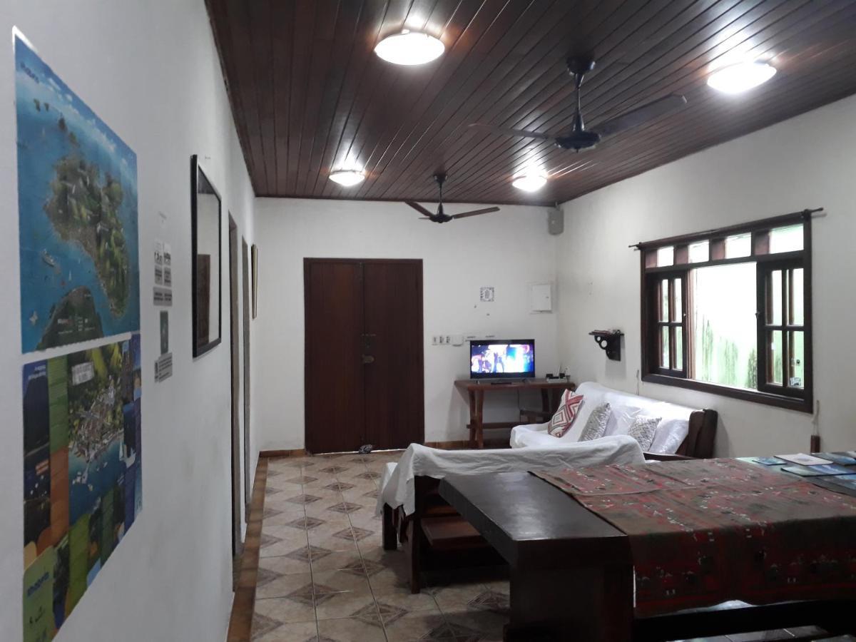 Quartos próximo ao centro de Ilhabela Exterior foto