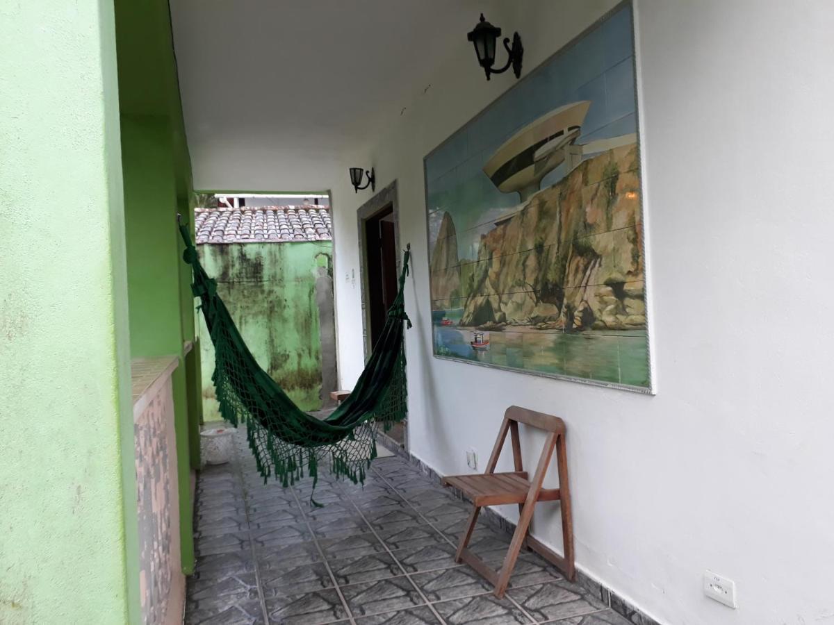 Quartos próximo ao centro de Ilhabela Exterior foto