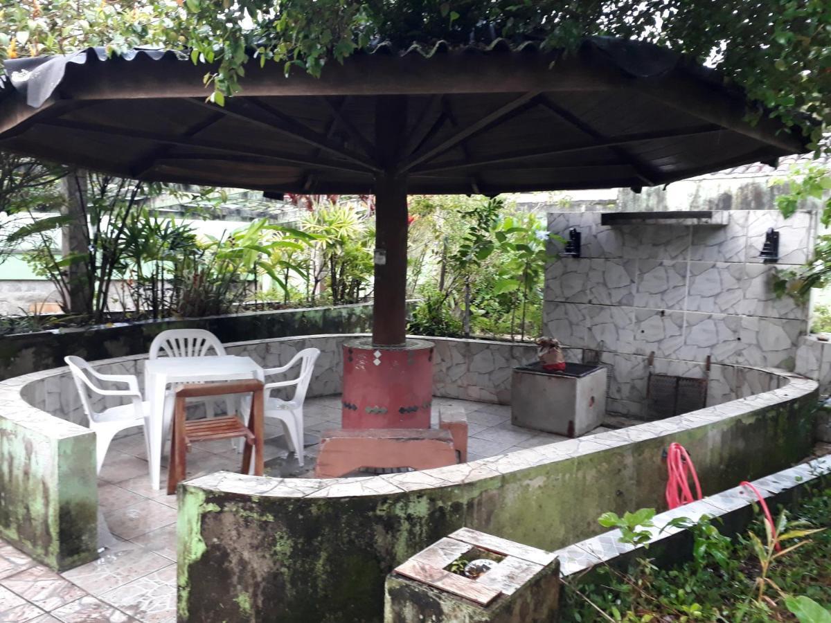 Quartos próximo ao centro de Ilhabela Exterior foto