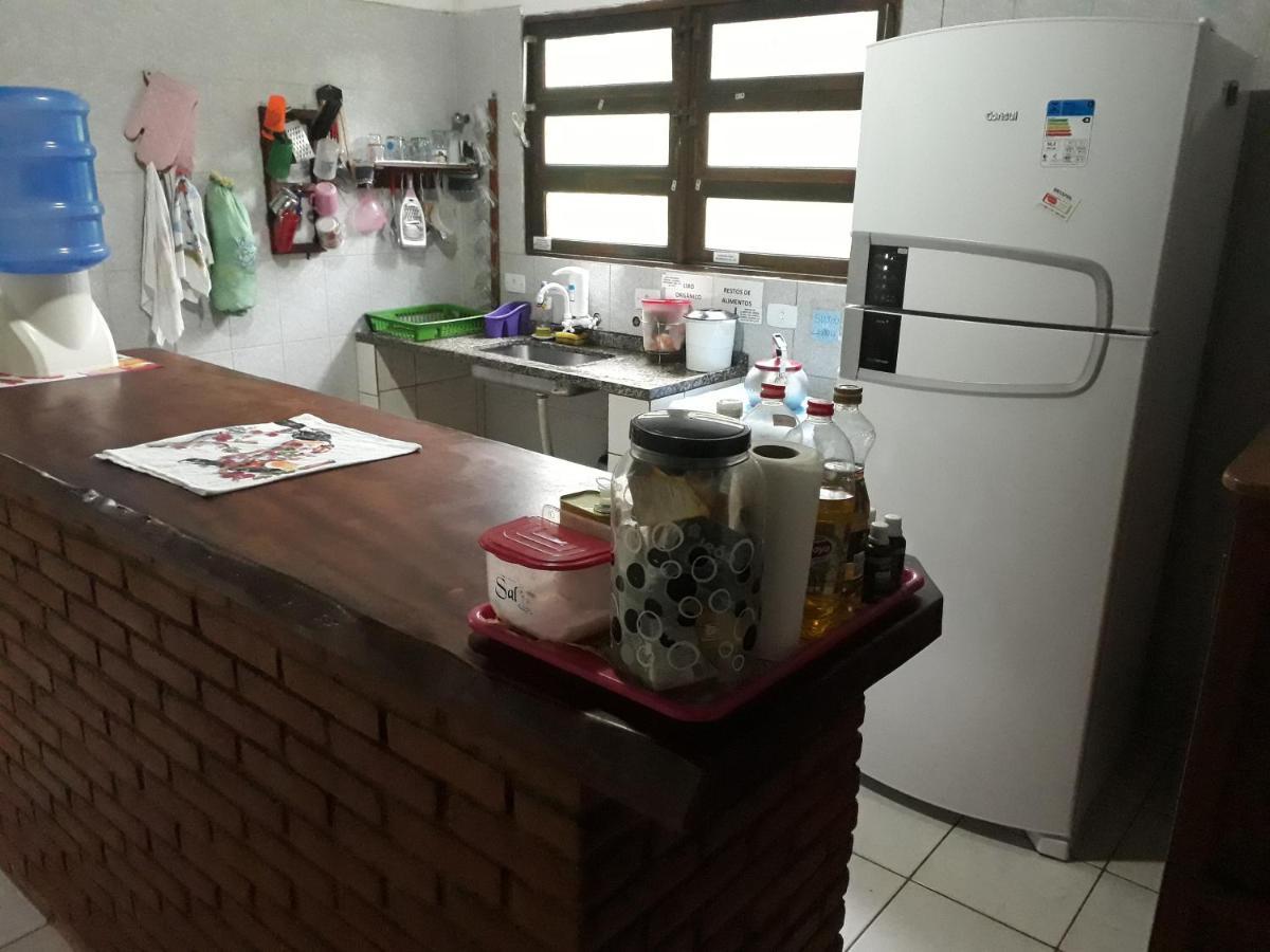 Quartos próximo ao centro de Ilhabela Exterior foto