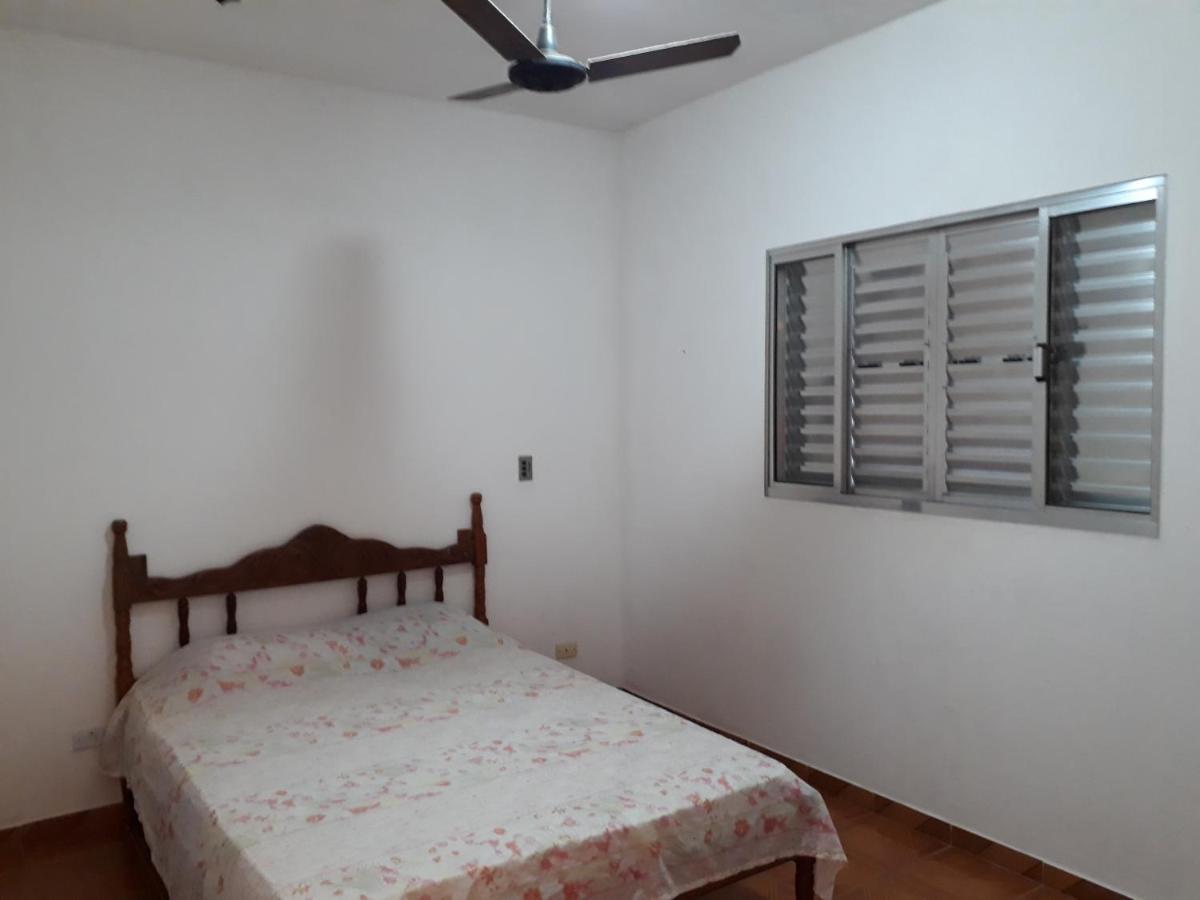 Quartos próximo ao centro de Ilhabela Exterior foto