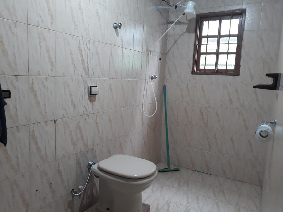 Quartos próximo ao centro de Ilhabela Exterior foto